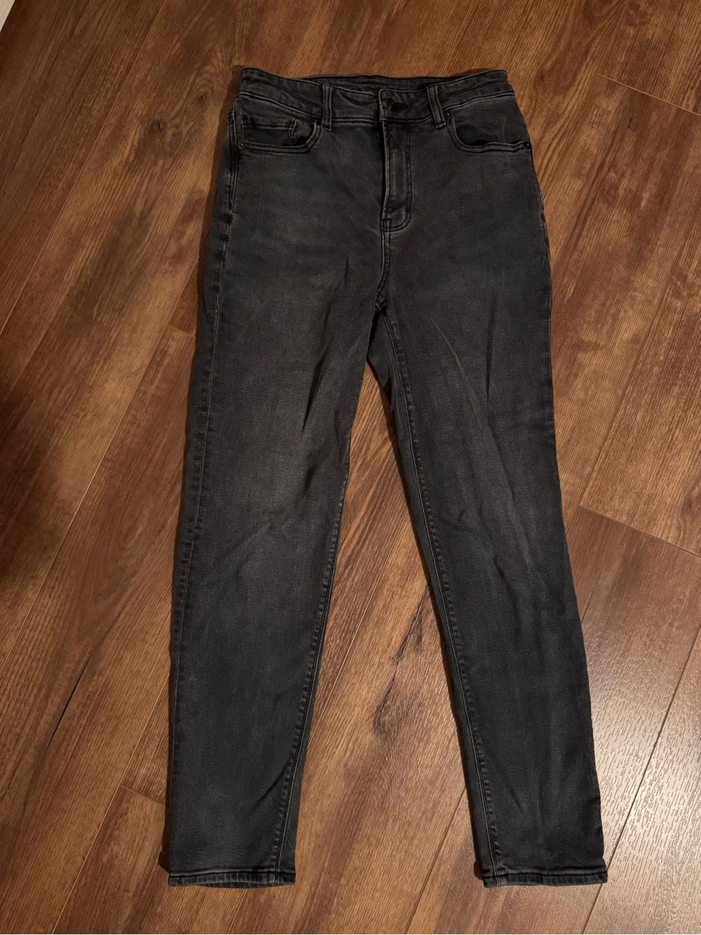 American Eagle Mom Jeans High-Rise Black 2R